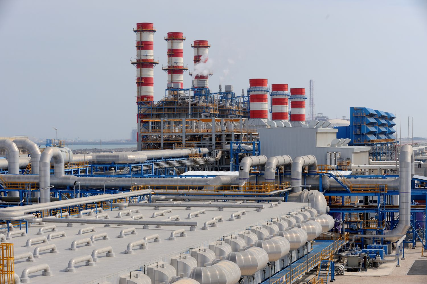 QPOWER power and water facility at Ras Laffan